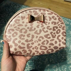 Make up bag